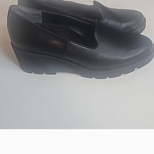 Vionic Black Wedge Shoes with Comfort and Style